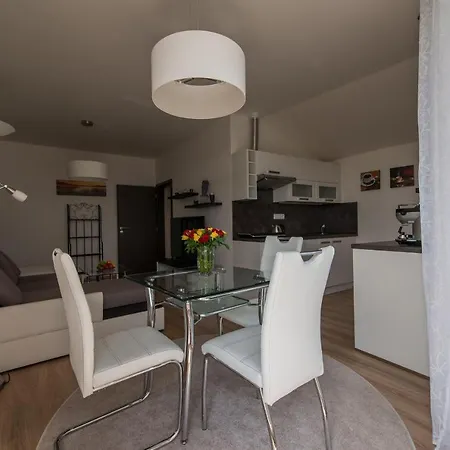 Apartman U Berty Trebon Exterior photo